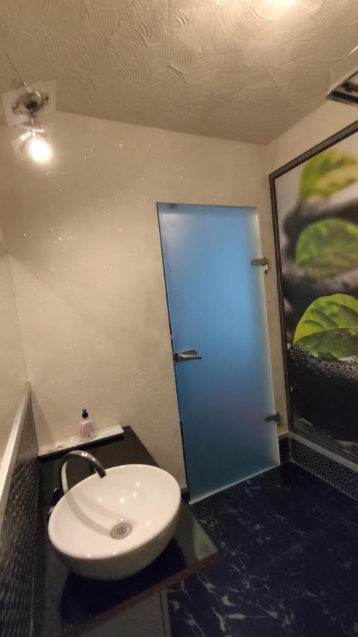 Militari Residence Hotel Chiajna Zewnętrze zdjęcie